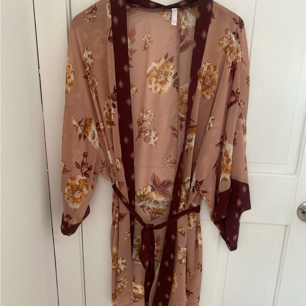 Xhilaration Floral Kimono in Burgundy and Tan